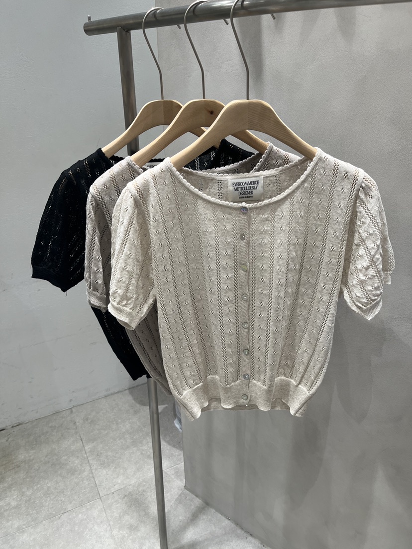 EVERCOMMERCE METICULOUSLY DESIGNED東大門㊣實拍女士新品職業針織衫花朵開衫EVERCOMMERCE METICULOUSLY DESIGNED針織衫