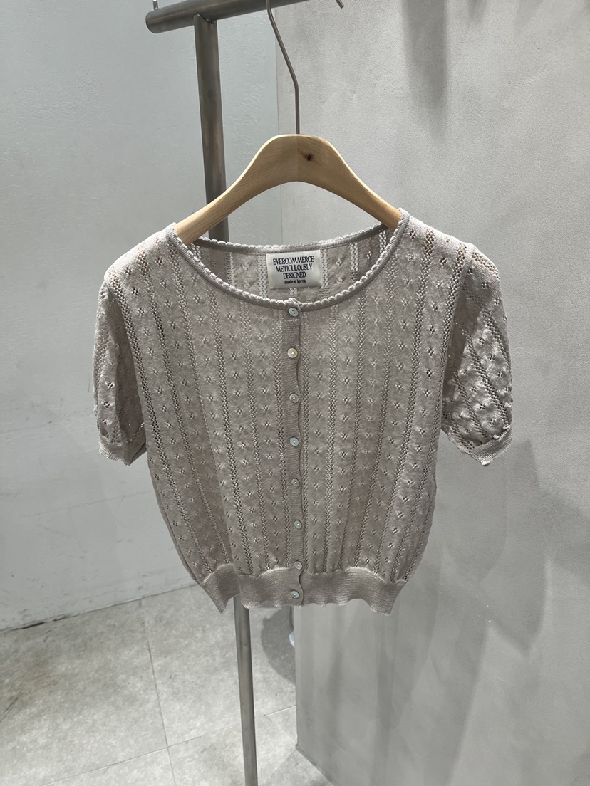 EVERCOMMERCE METICULOUSLY DESIGNED東大門㊣實拍女士新品職業針織衫花朵開衫EVERCOMMERCE METICULOUSLY DESIGNED針織衫圖色5