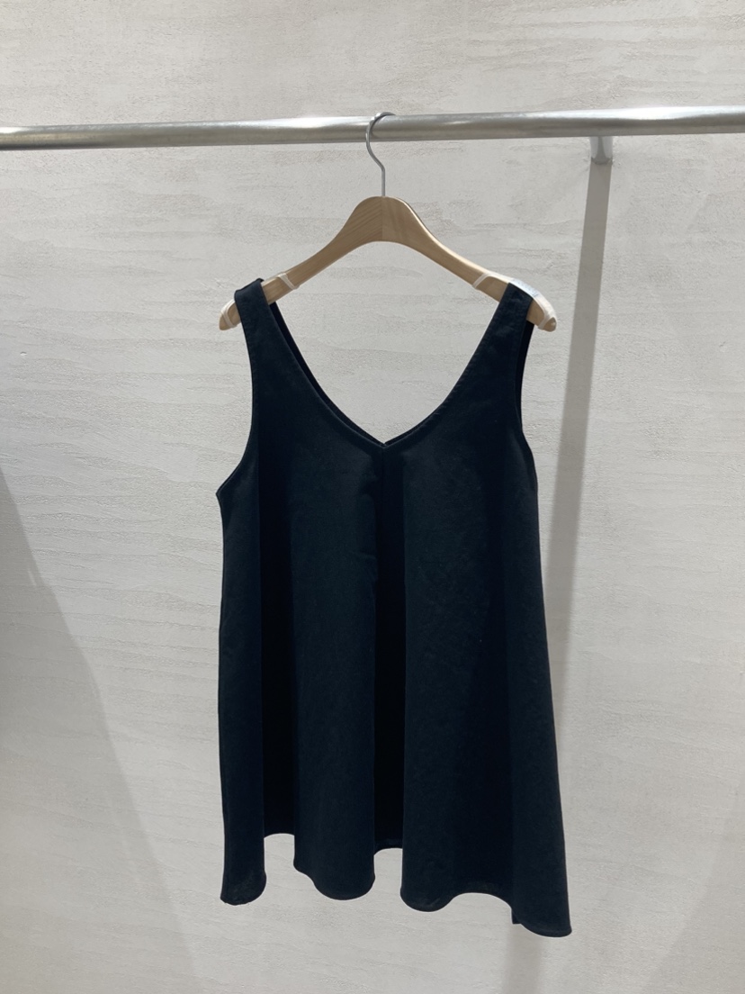 ROUGH韓國代購㊣女裝新品25春夏熱賣人氣推薦真品職業吊帶背心ROUGH吊帶/背心圖色2