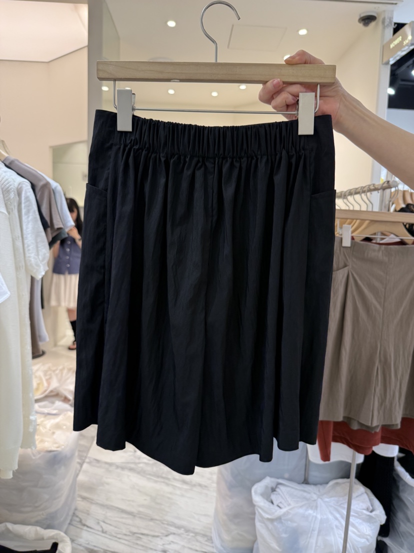YIKHO STYLE東大門㊣代購女裝新款真品推薦熱賣休閑時尚短褲YIKHO STYLE短褲
