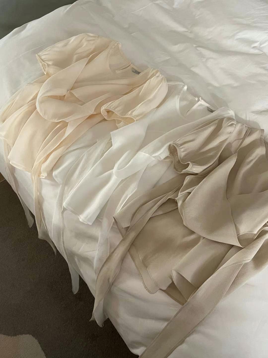 FLUTTER韓國代購㊣女裝新款熱賣推薦休閑25春夏職業襯衫蕾絲衫FLUTTER/INOUF襯衫/蕾絲衫