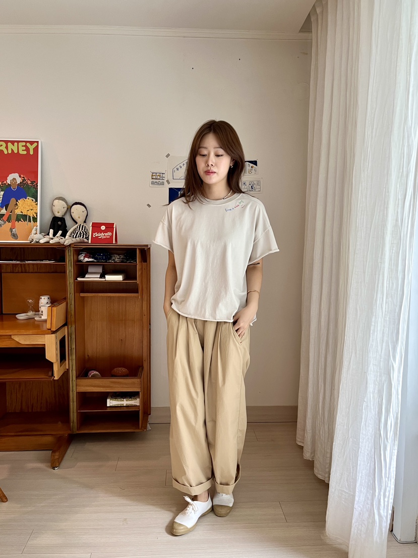 AT NOTE東大門㊣直郵女裝新款推薦時尚職業熱賣人氣T恤刺繡AT NOTET恤