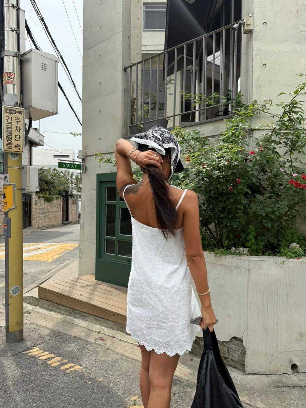 RUNWAY東大門㊣直郵女裝新款25春夏休閑真品熱賣連衣裙蕾絲RUNWAY-OT連衣裙