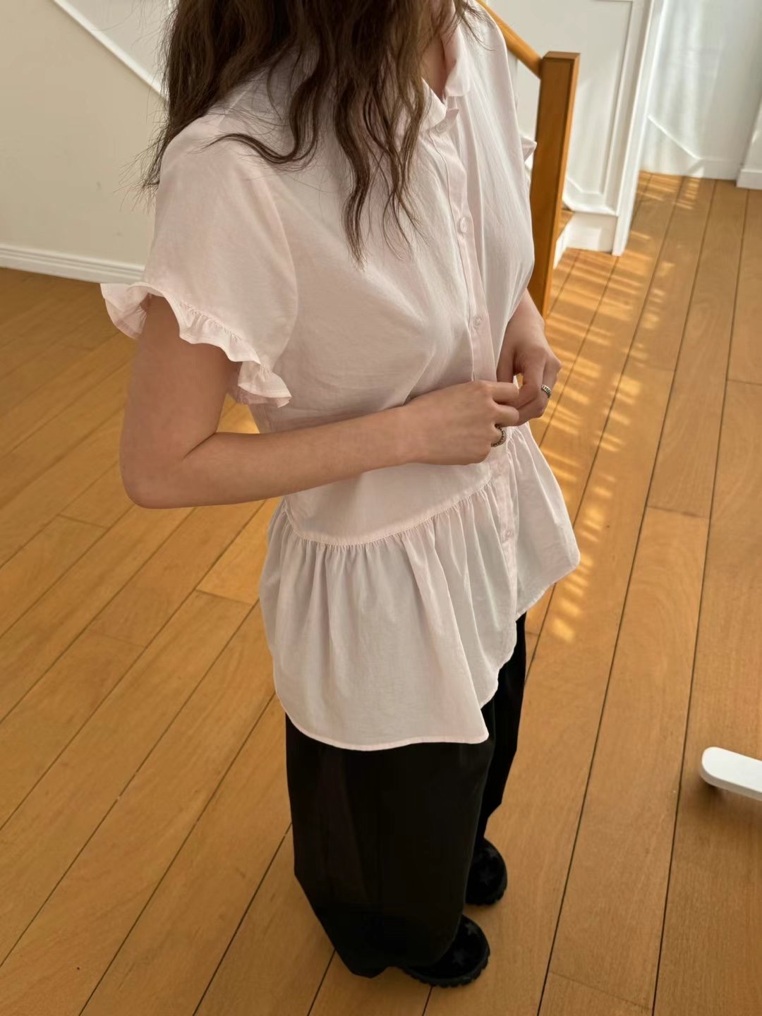 FAVOURED韓國代購㊣女裝新品25春夏熱賣職業襯衫蕾絲衫荷葉邊FAVOURED襯衫/蕾絲衫