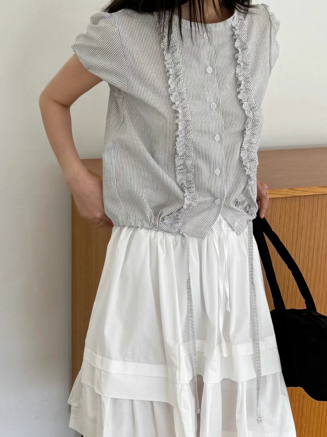 FAVOURED韓國代購㊣女裝新品25春夏人氣推薦休閑襯衫蕾絲衫FAVOURED襯衫/蕾絲衫
