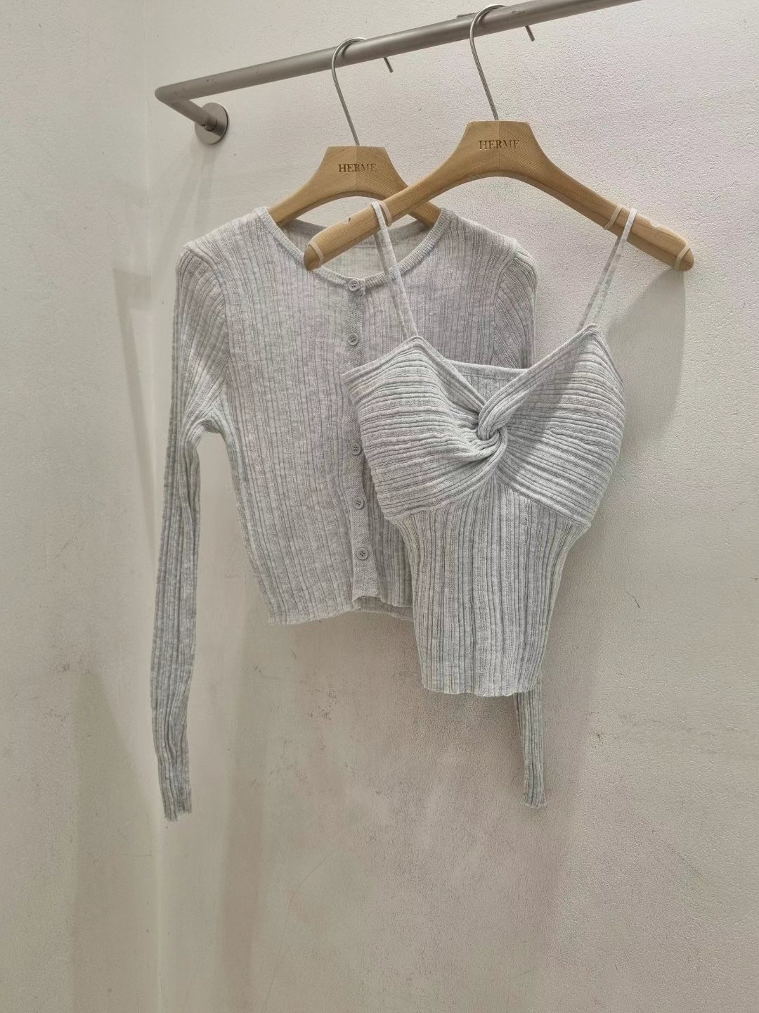 HERME韓國代購㊣女士新品時尚真品職業人氣25春夏熱賣休閑套裝HERME套裝圖色2