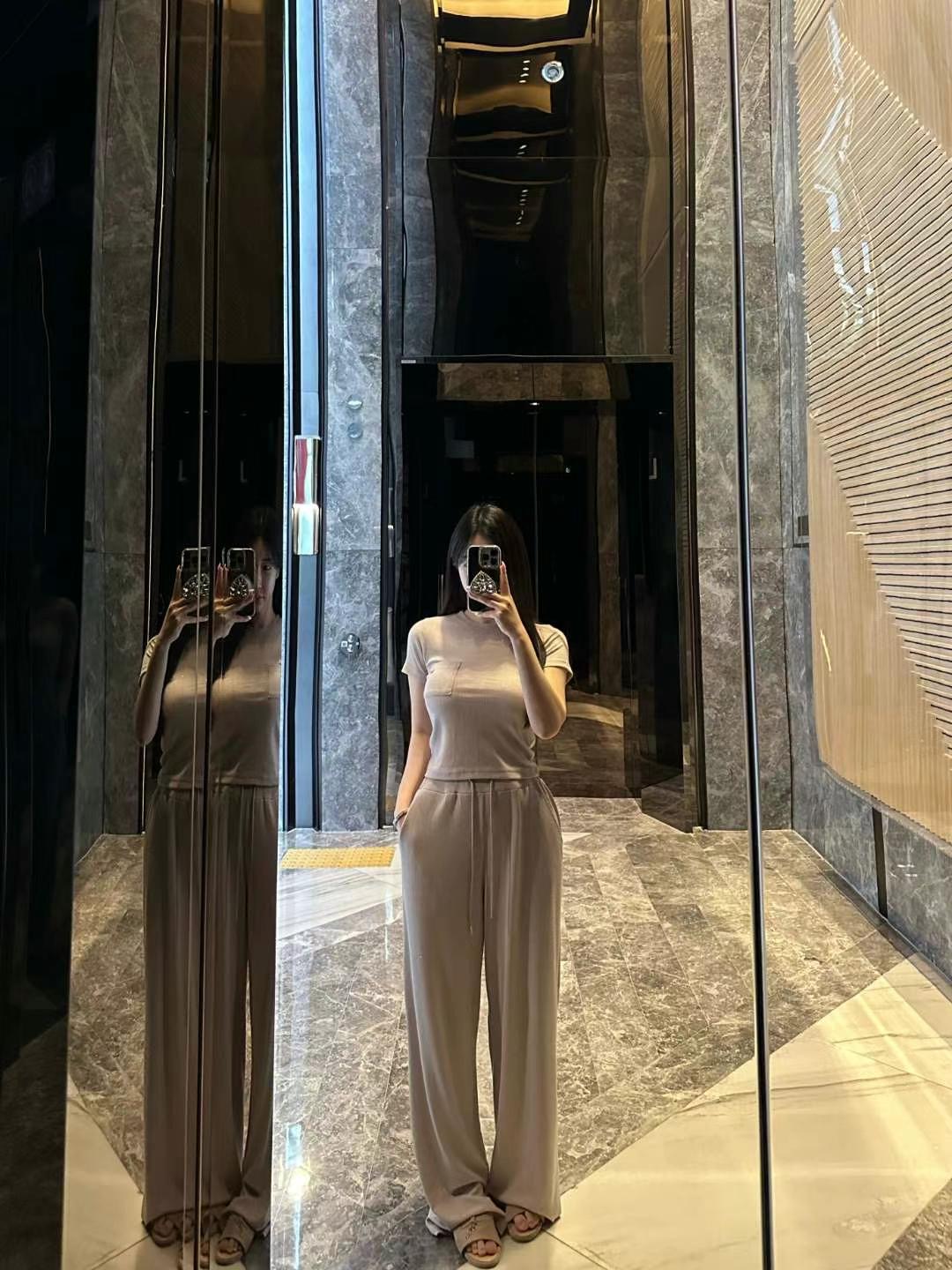 blinque韓國直郵㊣女裝新品時尚推薦真品人氣職業熱賣25春夏套裝blinque套裝圖色2