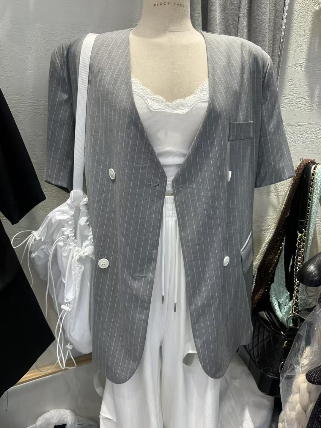BLACK LADY東大門㊣代購女裝新款時尚推薦人氣熱賣職業夾克BLACK LADY夾克