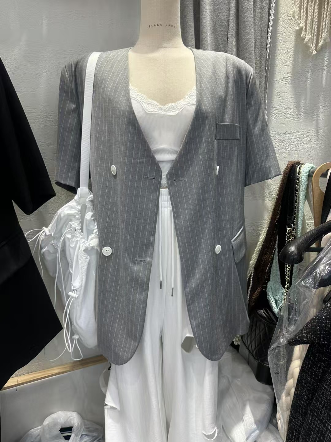 BLACK LADY東大門㊣代購女裝新款時尚推薦人氣熱賣職業夾克BLACK LADY夾克