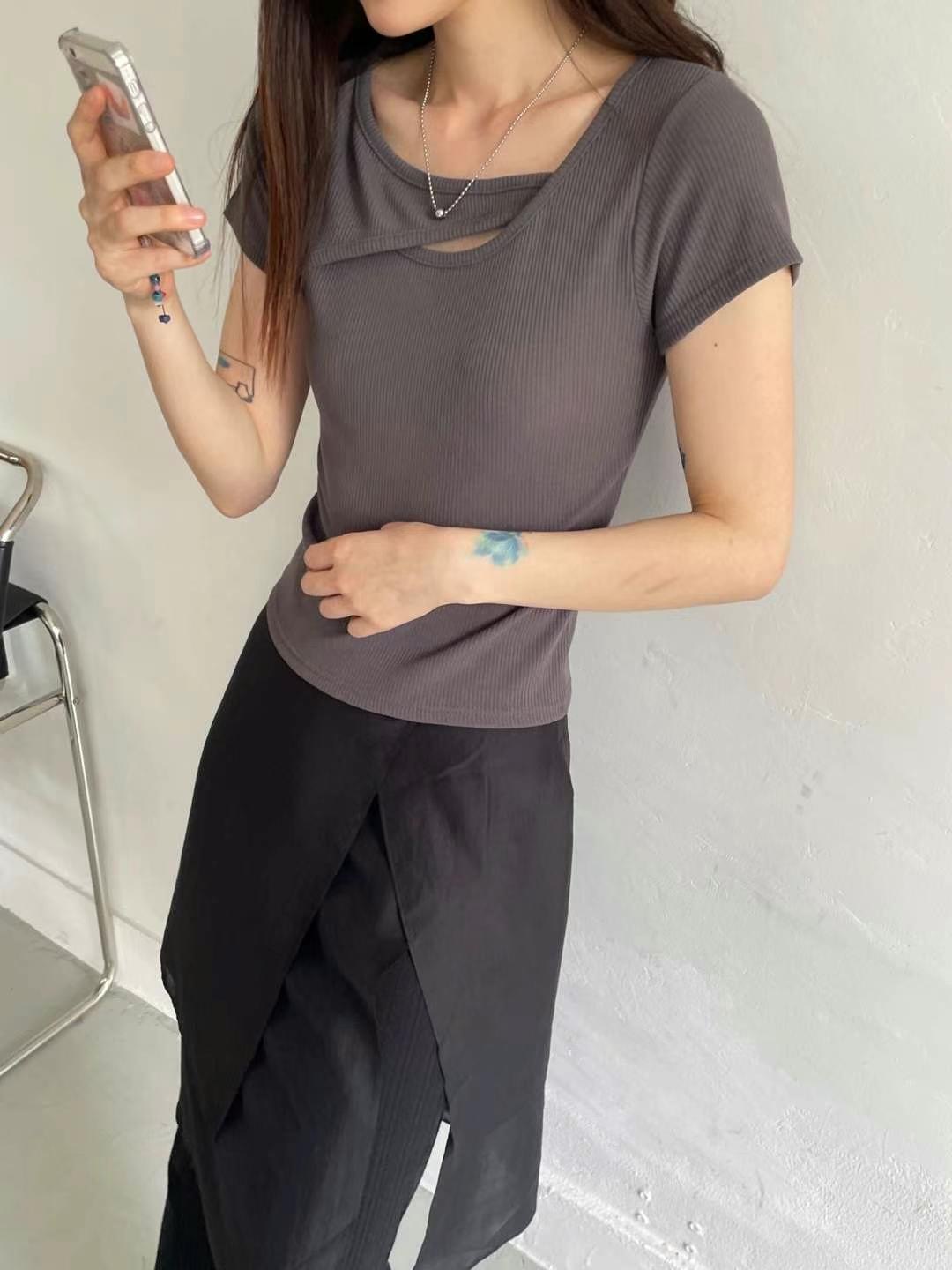 AWESOME-TB1韓國代購㊣女裝新品時尚休閑推薦真品熱賣人氣T恤AWESOME-TB1T恤圖色2