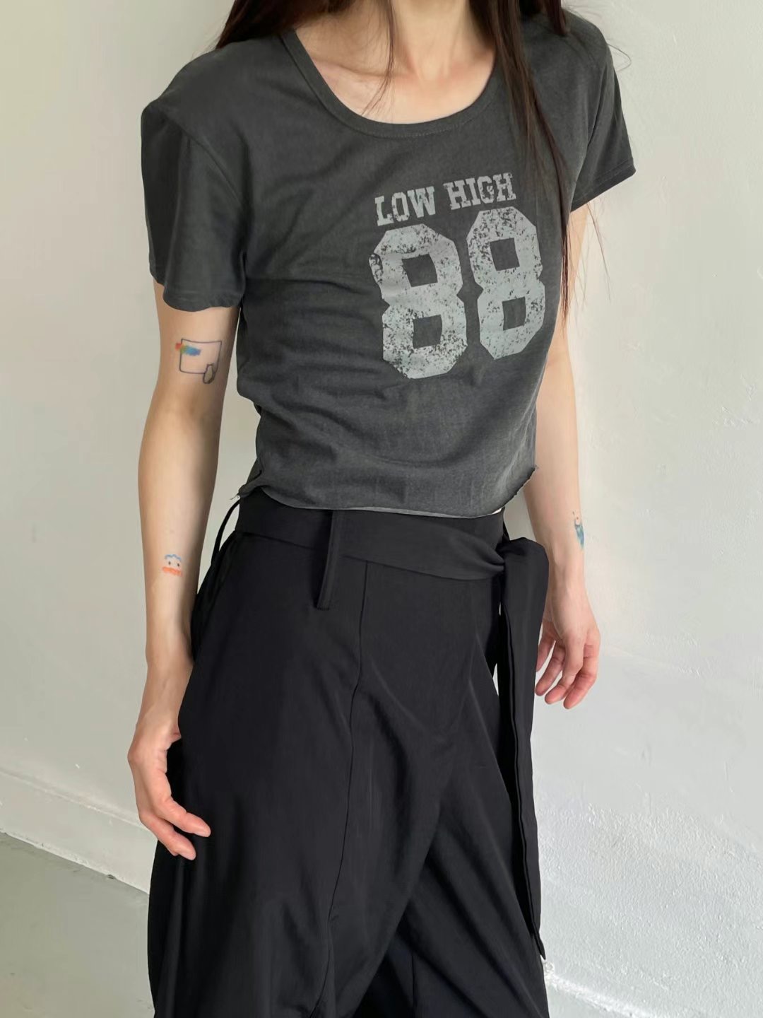 AWESOME-TB1韓國代購㊣女士新款人氣25春夏休閑熱賣時尚T恤AWESOME-TB1T恤圖色3