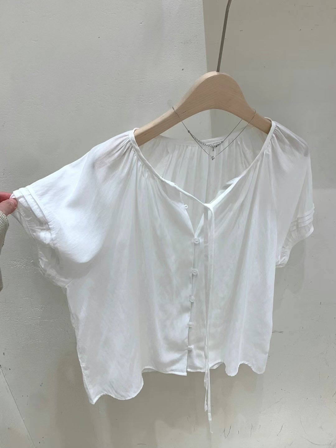FRIDA東大門㊣代購女士新品推薦熱賣職業真品時尚襯衫蕾絲衫FRIDA襯衫/蕾絲衫圖色1