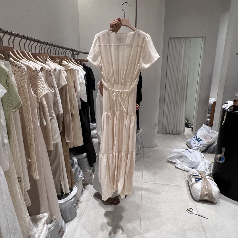 GLOW AND NYMPH韓國直郵㊣女裝新品休閑25春夏推薦連衣裙GLOW AND NYMPH連衣裙