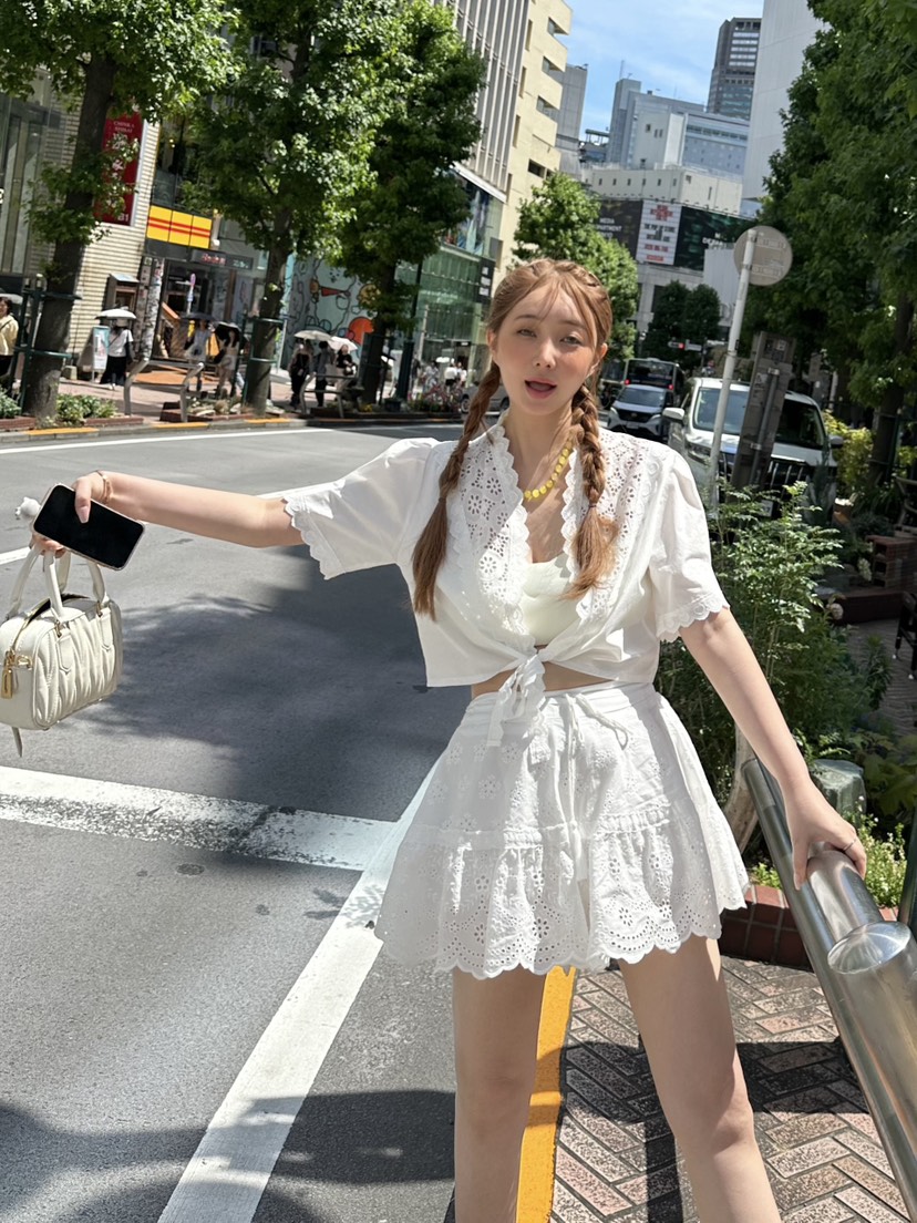 81 MARKET-L東大門㊣直郵女士新款真品職業時尚襯衫蕾絲衫81 MARKET-L襯衫/蕾絲衫