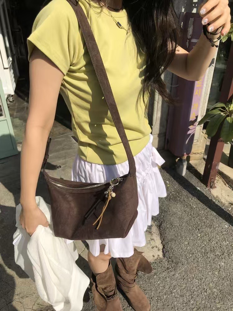 AMU東大門㊣直郵女裝新款職業真品人氣休閑25春夏單肩斜跨包CLOSER單肩/斜跨包