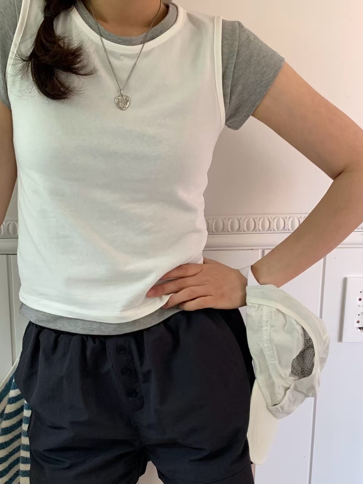 AMU東大門㊣直郵女士新品熱賣人氣休閑推薦吊帶背心不含內搭CLOSER吊帶/背心圖色5