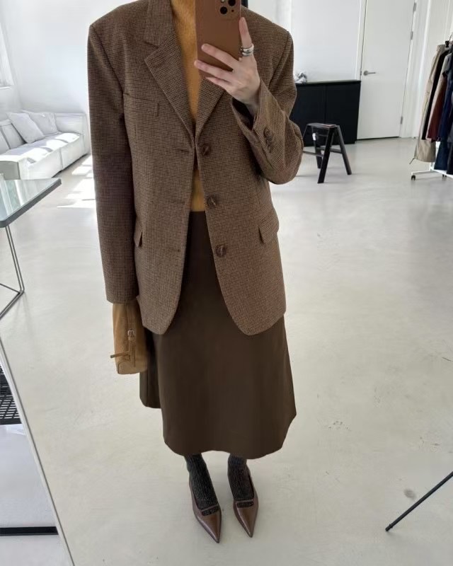AMU韓國直郵㊣女裝新品職業真品休閑推薦時尚熱賣半身裙中短裙CLOSER半身裙/中短裙