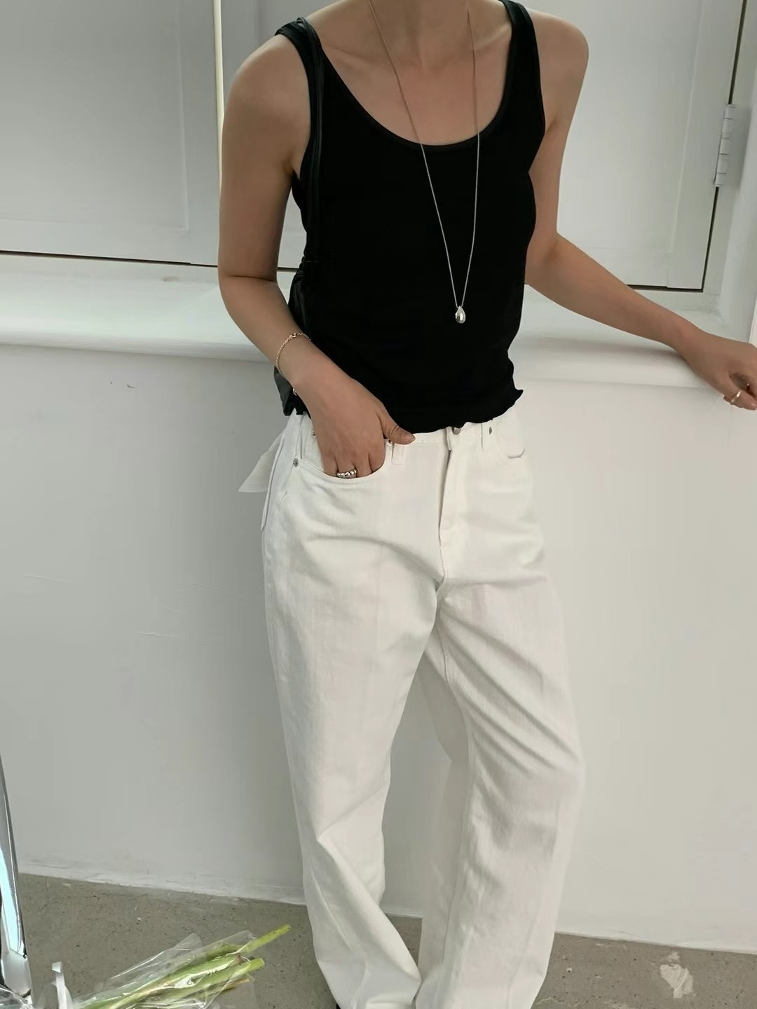 FLAT WHITE韓國直郵㊣女士新款時尚人氣25春夏職業吊帶背心FLAT WHITE吊帶/背心