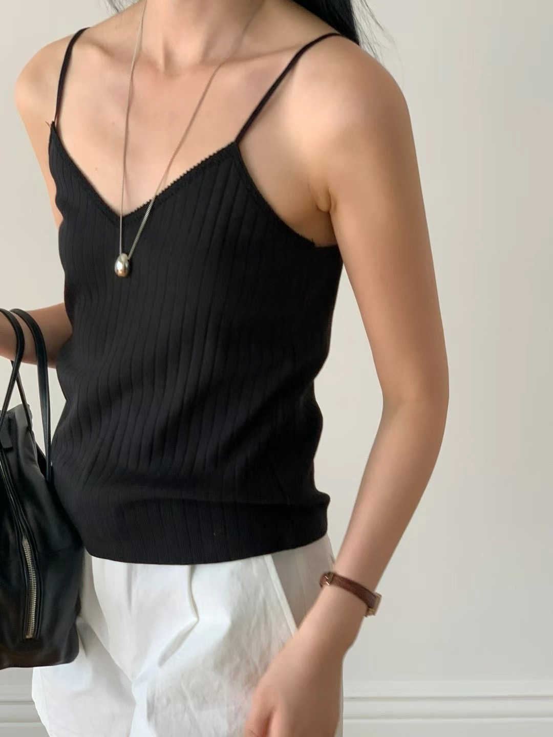 FLAT WHITE韓國直郵㊣女裝新品熱賣人氣推薦時尚職業吊帶背心FLAT WHITE吊帶/背心圖色3
