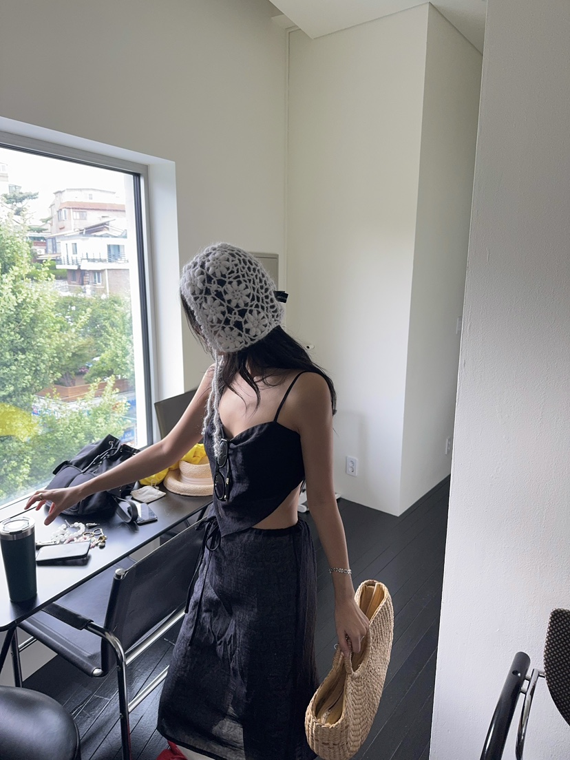 OUPPT東大門㊣直郵女士新品25春夏時尚休閑真品職業吊帶背心OUPPT吊帶/背心
