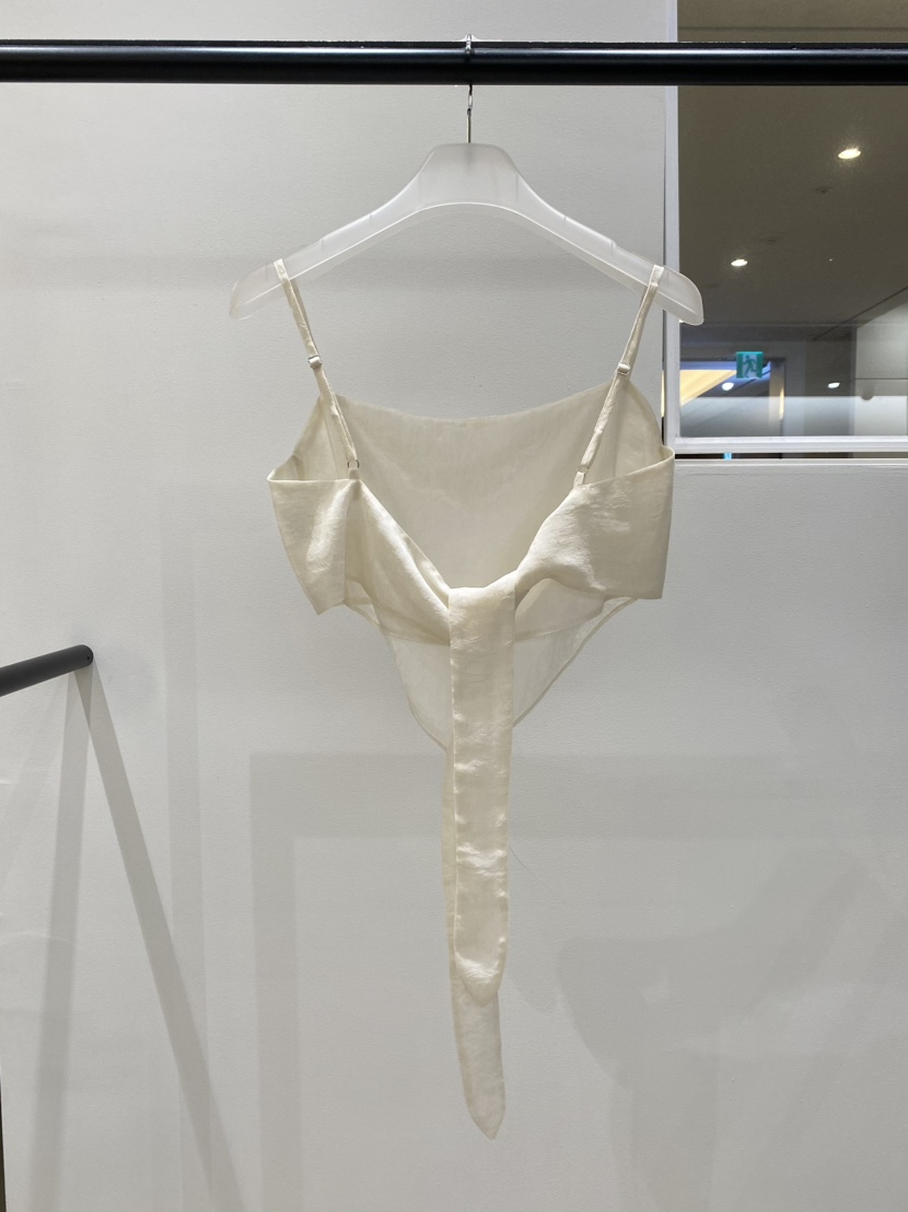 OUPPT東大門㊣直郵女士新品25春夏時尚休閑真品職業吊帶背心OUPPT吊帶/背心
