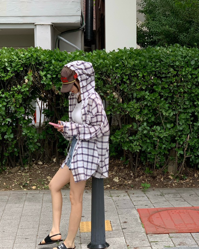 REVE CITE-L東大門㊣直郵女士新款休閑襯衫蕾絲衫格紋連帽REVE CITE襯衫/蕾絲衫圖色3