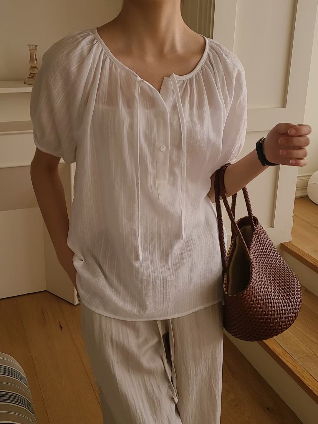 BRING東大門㊣直郵女裝新款時尚真品推薦職業熱賣襯衫蕾絲衫BRING襯衫/蕾絲衫