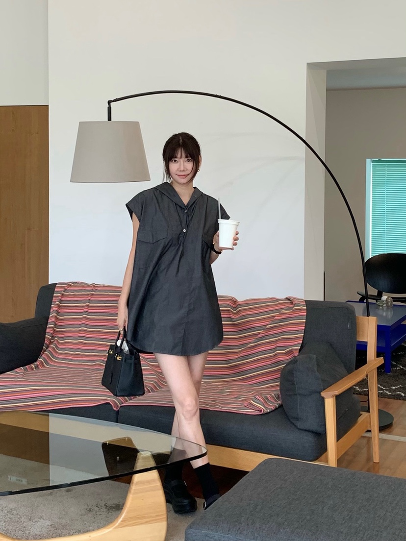 COURGETTE韓國直郵㊣女士新款真品推薦熱賣時尚襯衫蕾絲衫連帽COURGETTE襯衫/蕾絲衫
