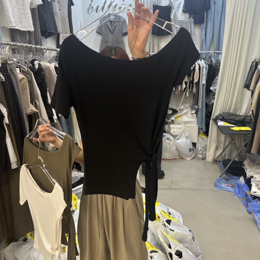 BILLION-L韓國代購㊣女士新品熱賣休閑職業推薦時尚人氣T恤BILLION-LT恤圖色2