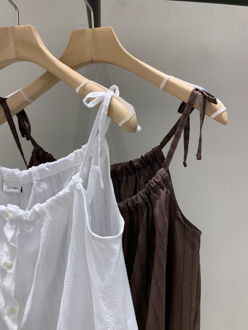 BOUTIQUE SEOUL-P東大門㊣代購女士新品休閑推薦吊帶背心But ton/BOUTIQUE SEOUL吊帶/背心