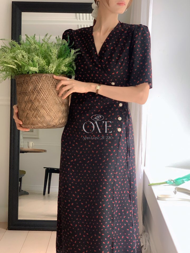 OVE東大門㊣實拍女裝新款時尚休閑推薦熱賣真品職業連衣裙復古OVE連衣裙