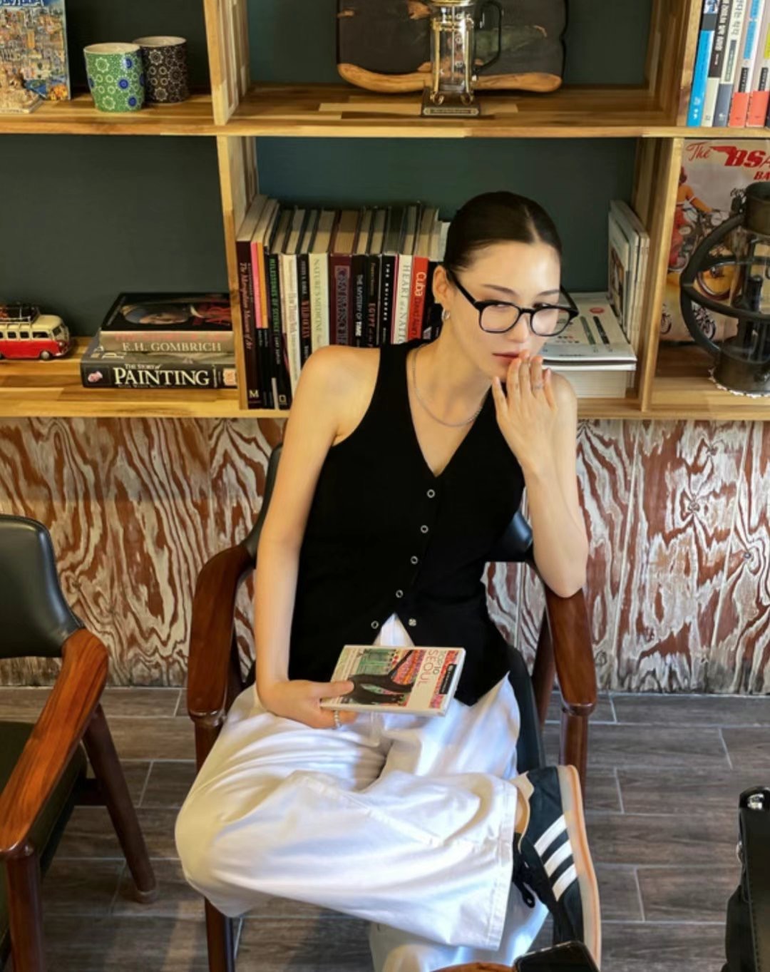 BUSTLING韓國代購㊣女裝新款推薦時尚熱賣職業真品吊帶背心BUSTLING吊帶/背心