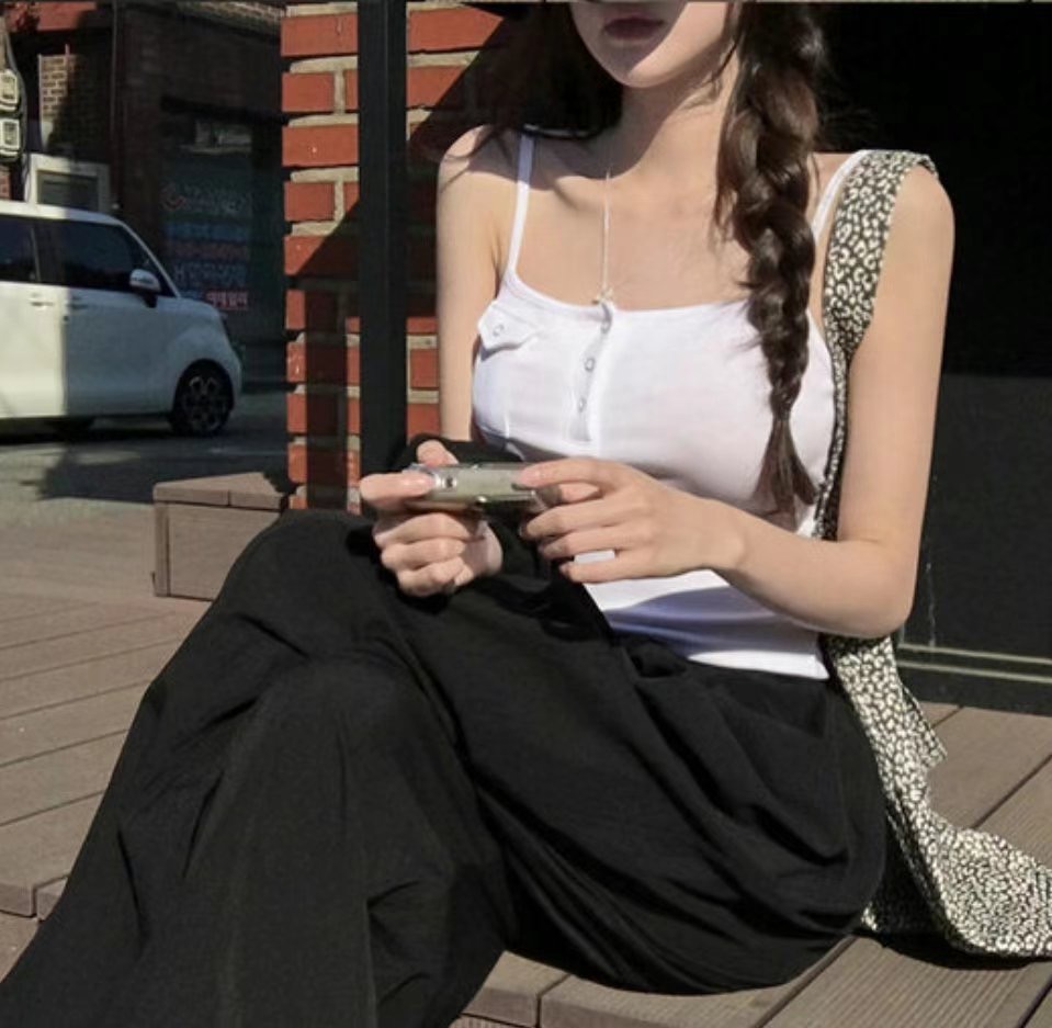 BUSTLING韓國直郵㊣女裝新款25春夏職業人氣時尚推薦吊帶背心BUSTLING吊帶/背心