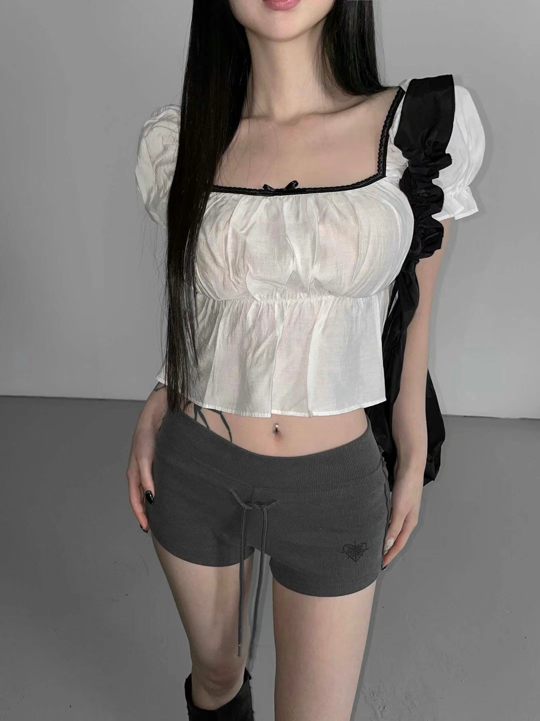 BOY MEET GIRL-T韓國代購㊣女士新品時尚推薦襯衫蕾絲衫BOY MEET GIRL-T襯衫/蕾絲衫圖色2