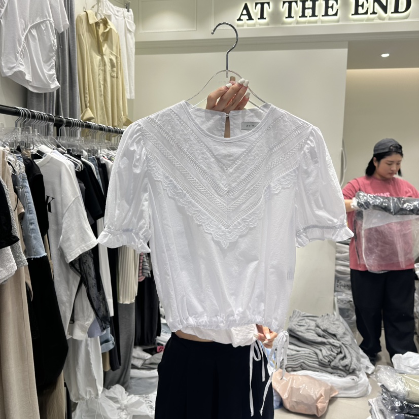 AT THE END東大門㊣實拍女裝新款25春夏推薦時尚襯衫蕾絲衫AT THE END襯衫/蕾絲衫