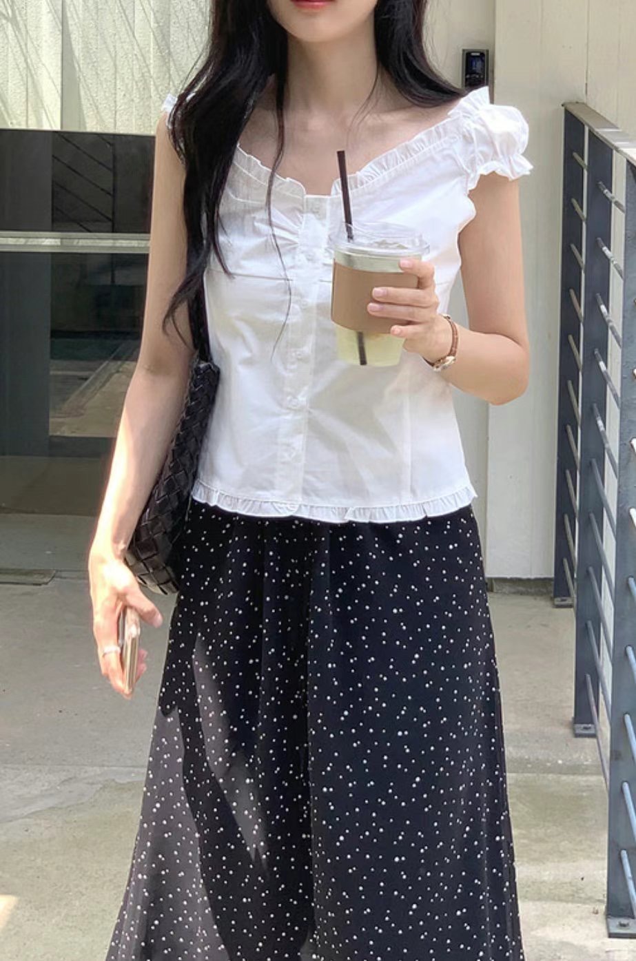 ON-NI-언니-T東大門㊣直郵女士新品真品時尚熱賣襯衫蕾絲衫ON-NI襯衫/蕾絲衫圖色2