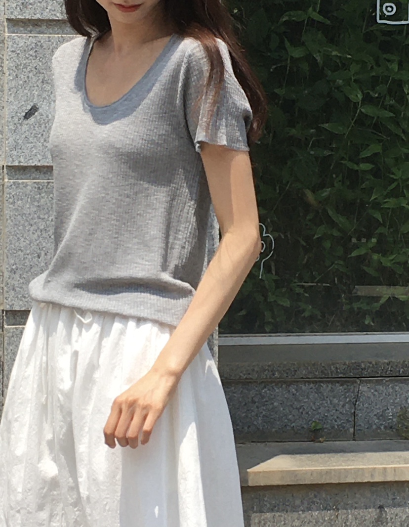 NOTICE東大門㊣實拍女裝新款職業休閑推薦熱賣時尚人氣針織衫NOTICE針織衫