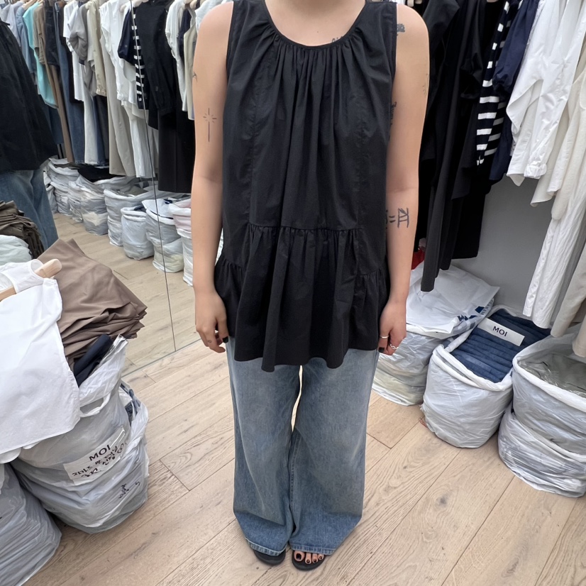 MOI-A東大門㊣代購女士新款熱賣休閑推薦職業人氣吊帶背心MOI-A吊帶/背心圖色2