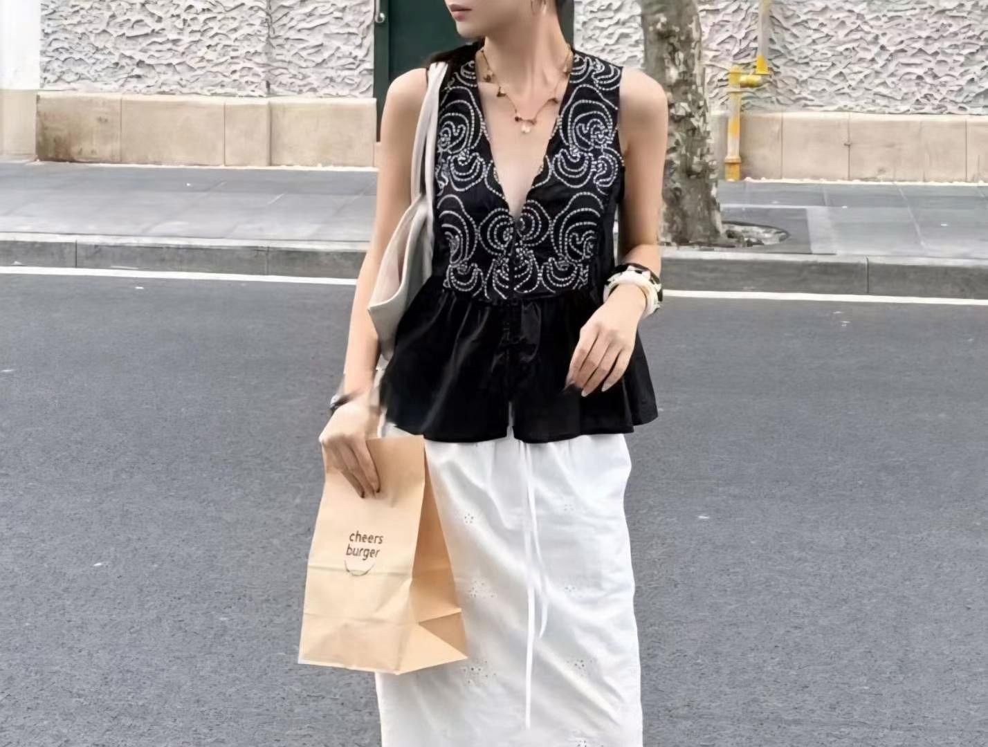 MARCIA-마샤-OT東大門㊣代購女裝新款25春夏休閑馬甲刺繡MARCIA馬甲