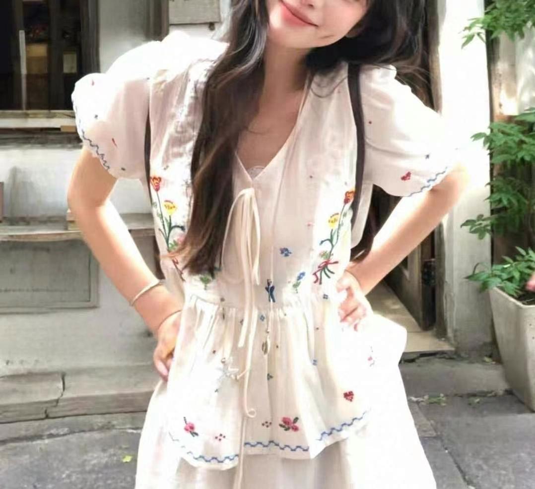 MARCIA-마샤-OT東大門㊣代購女裝新款推薦襯衫蕾絲衫刺繡MARCIA襯衫/蕾絲衫