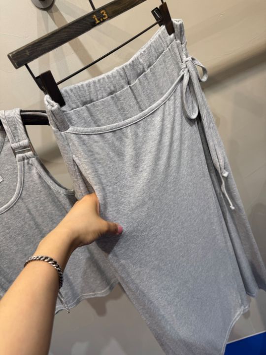1.3韓國直郵㊣女裝新品25春夏推薦休閑時尚熱賣職業人氣套裝1.3套裝