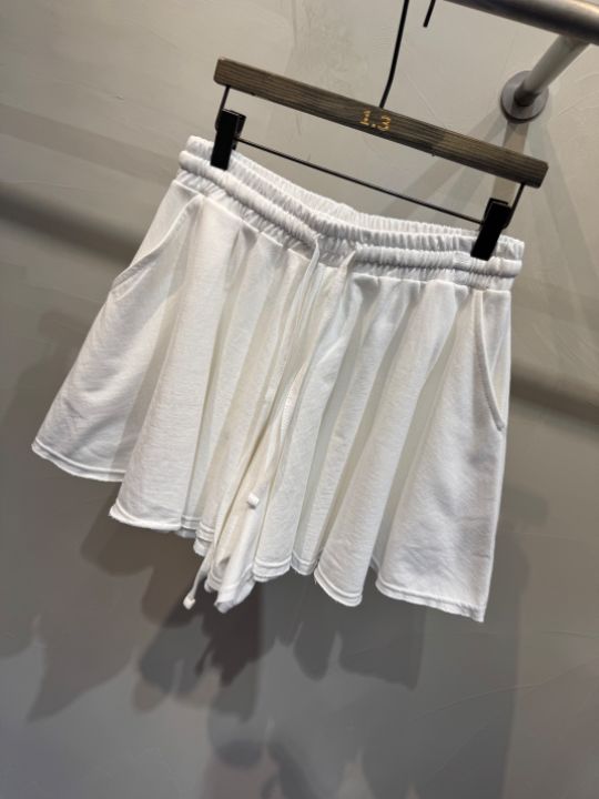 1.3韓國直郵㊣女裝新款時尚25春夏休閑職業真品推薦熱賣短褲1.3短褲
