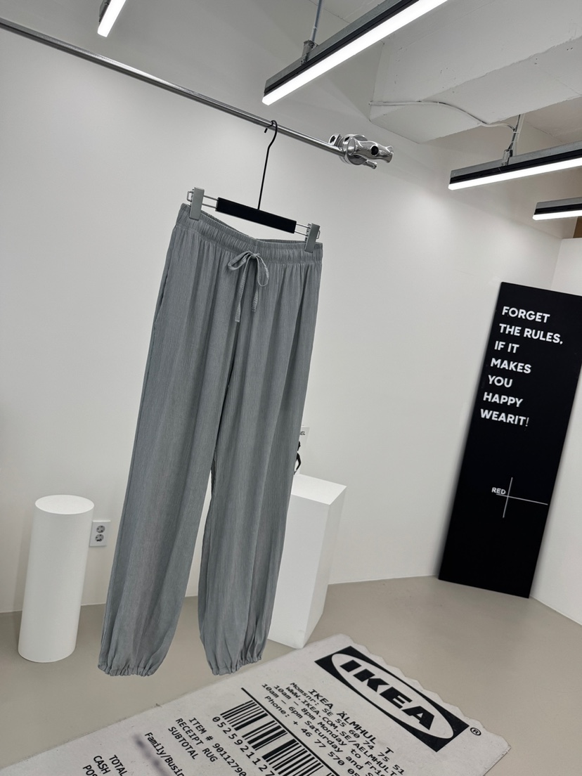 RED-A韓國直郵㊣女裝新品人氣時尚真品推薦25春夏休閑褲褶皺RED-A休閑褲圖色2