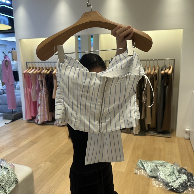 VAN NZILL韓國直郵㊣女士新款職業人氣時尚推薦真品吊帶背心VAN NZILL吊帶/背心