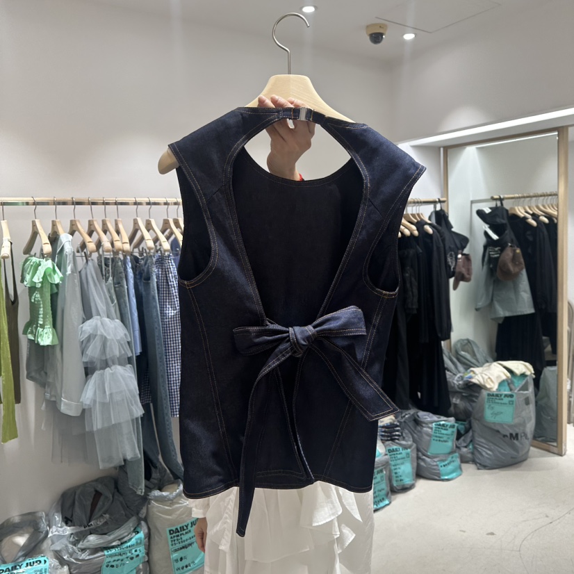 DAILYJUD韓國直郵㊣女裝新款25春夏時尚推薦職業真品吊帶背心DAILY JUD吊帶/背心