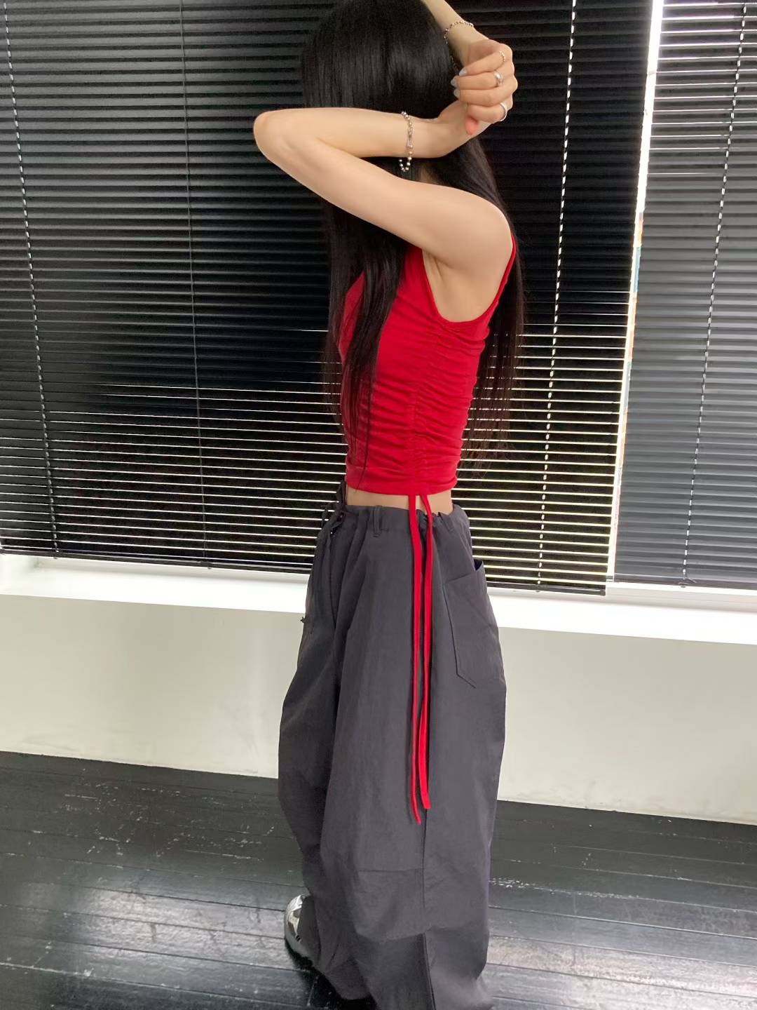 UNSANE東大門㊣代購女裝新品熱賣職業真品時尚25春夏吊帶背心UNSANE吊帶/背心