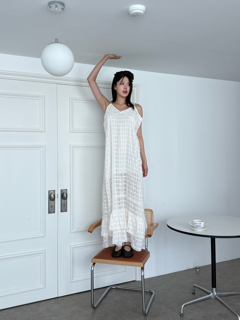 MAISONDEGLORY東大門㊣直郵女士新款休閑熱賣套裝裹身裙套裝MAISON DE GLORY套裝