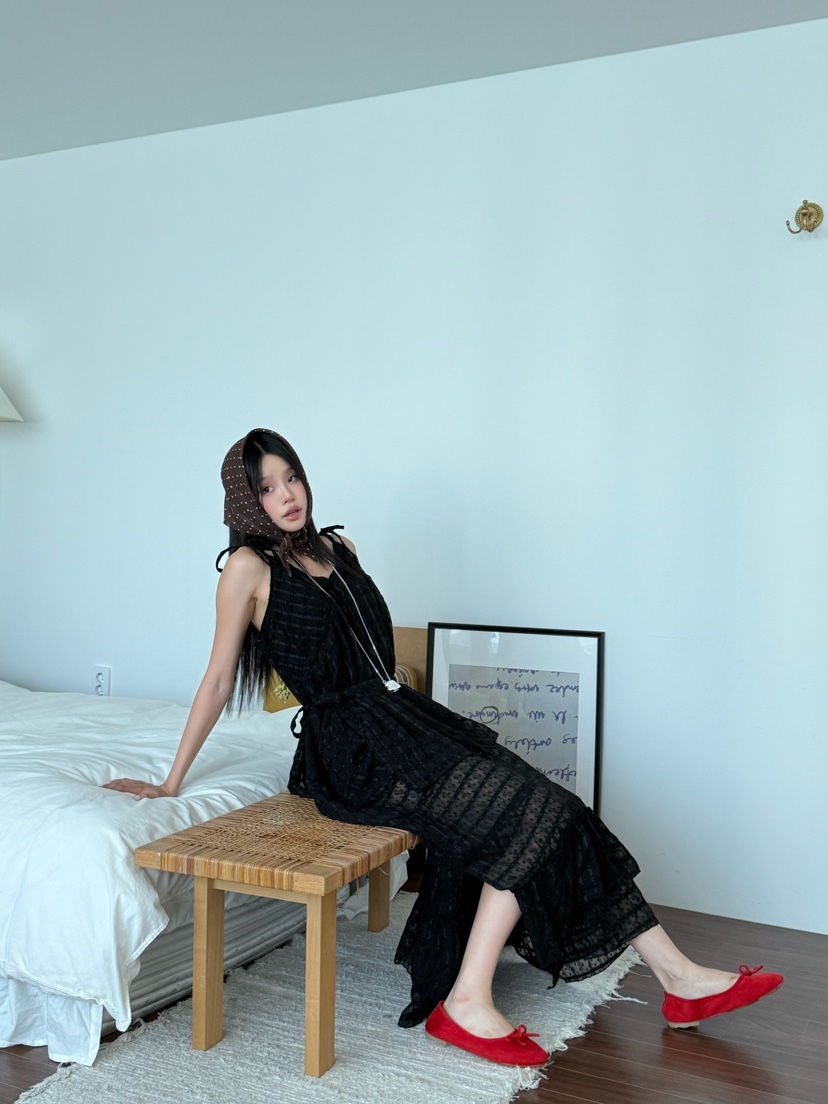 MAISONDEGLORY東大門㊣直郵女士新款休閑熱賣套裝裹身裙套裝MAISON DE GLORY套裝