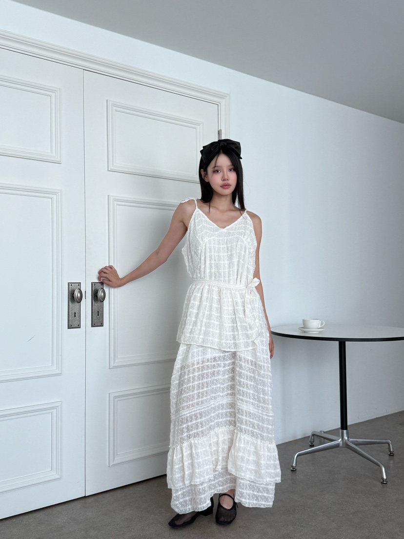 MAISONDEGLORY東大門㊣直郵女士新款休閑熱賣套裝裹身裙套裝MAISON DE GLORY套裝