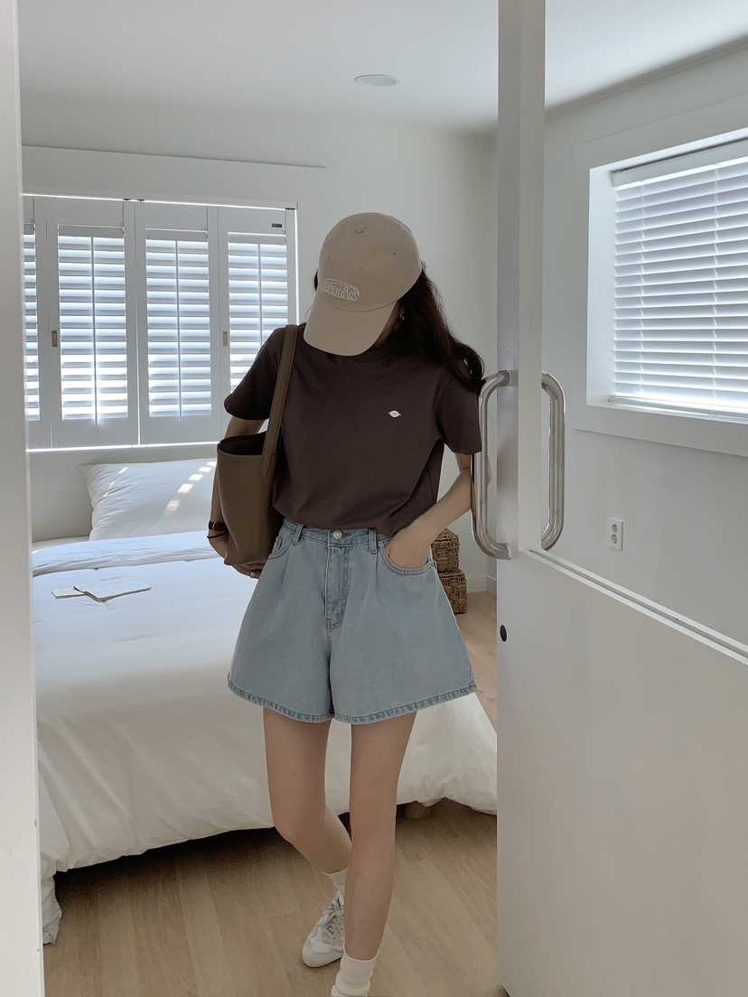FORMSTUDIO東大門㊣實拍女裝新品時尚人氣熱賣推薦短褲喇叭FORMSTUDIO短褲